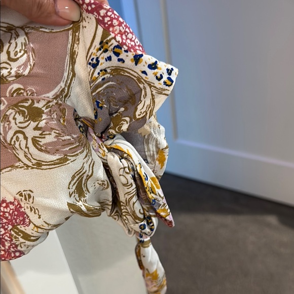 Free People Graphic Tie Sleeves Blouse - Picture 4 of 5